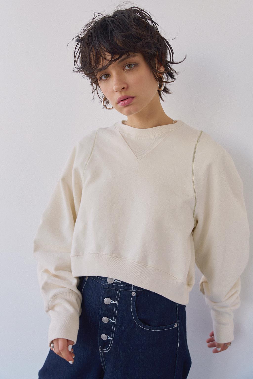 ALEXIA STAM Long Sleeve Cropped Sweat