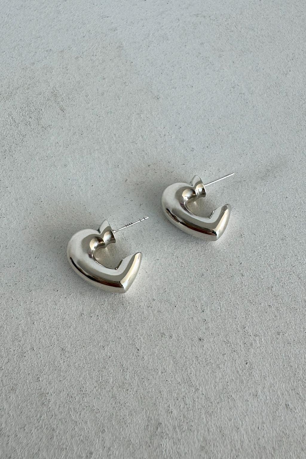 Heart Earrings Silver | ALEXIA STAM